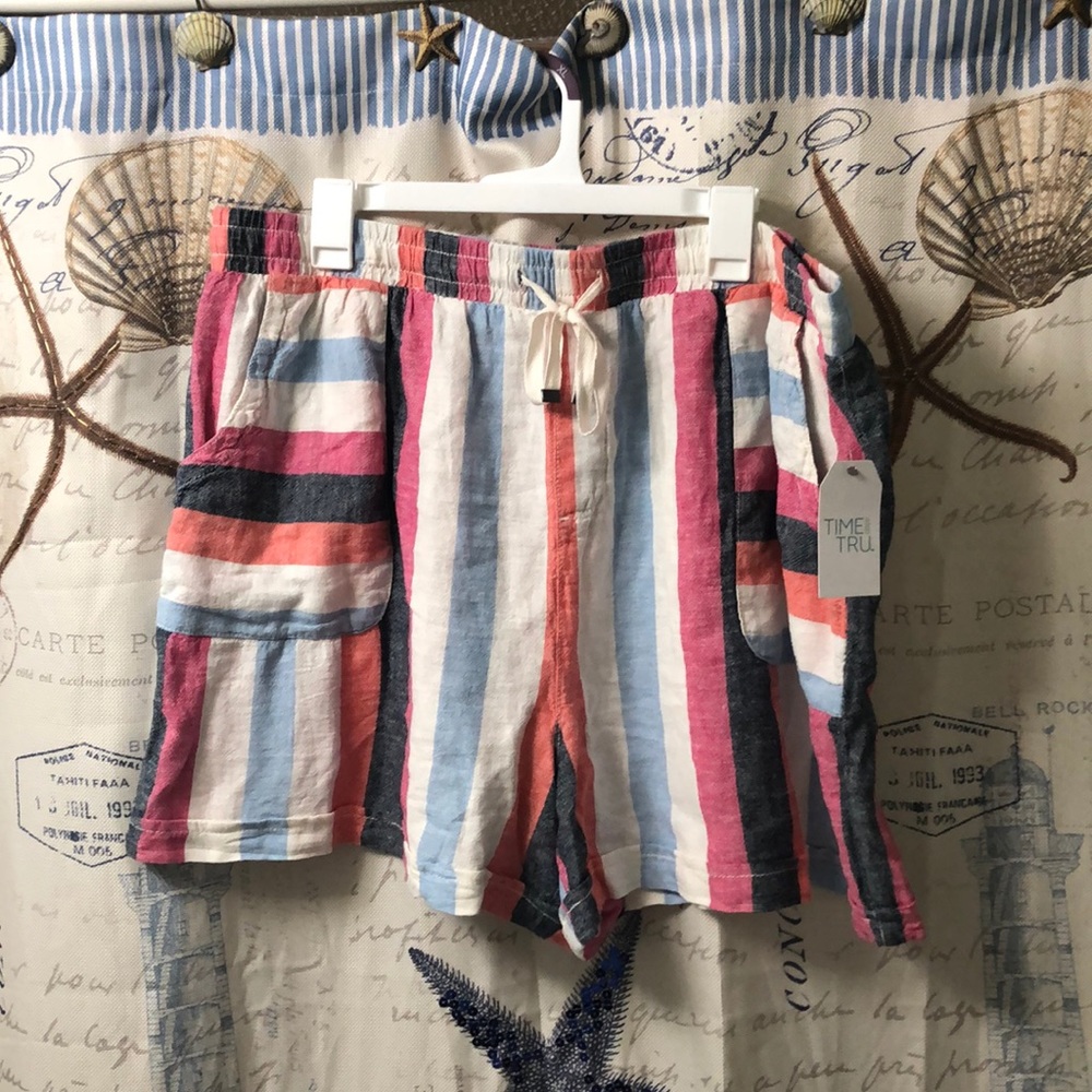 Stripped Shorts BNWT. XXL